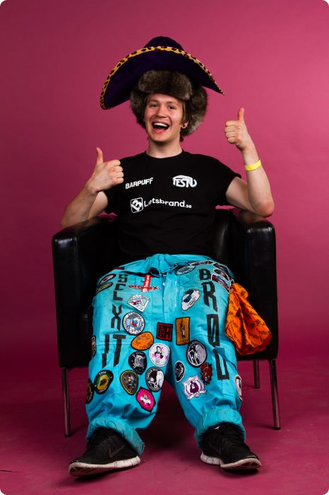 Valborgskalaset: Studio