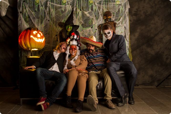 Studio Halloweenkalaset