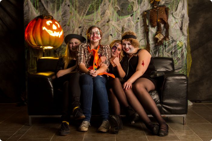 Studio Halloweenkalaset