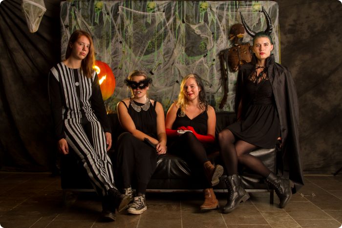 Studio Halloweenkalaset