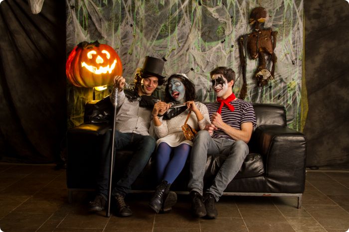 Studio Halloweenkalaset