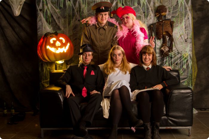 Studio Halloweenkalaset