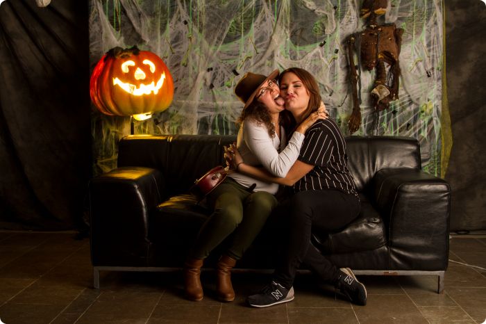 Studio Halloweenkalaset