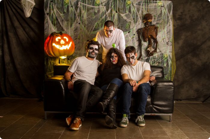 Studio Halloweenkalaset