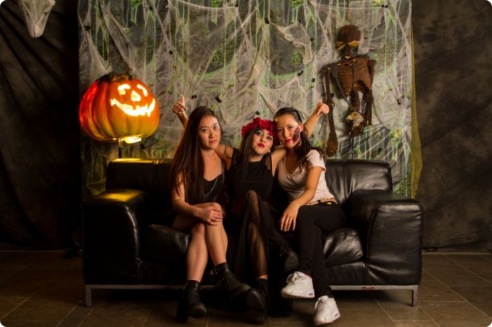 Studio Halloweenkalaset