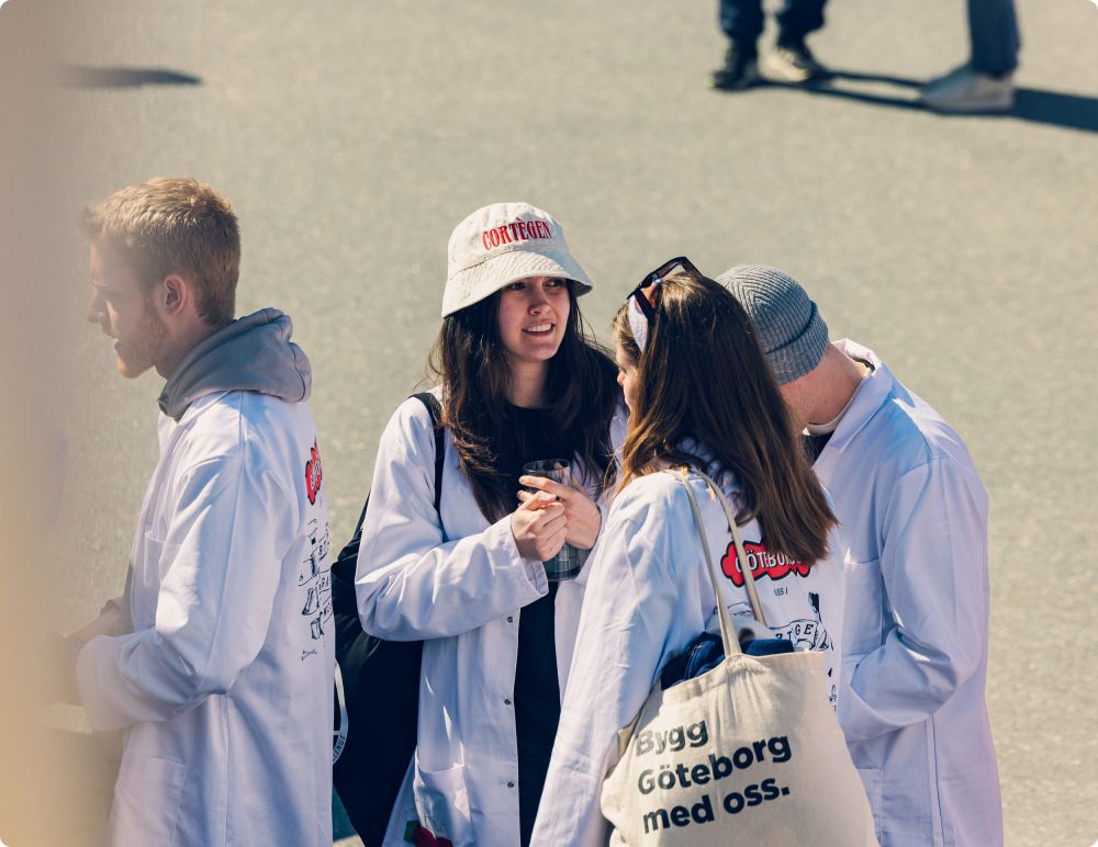 Byggplatsen Dag 1