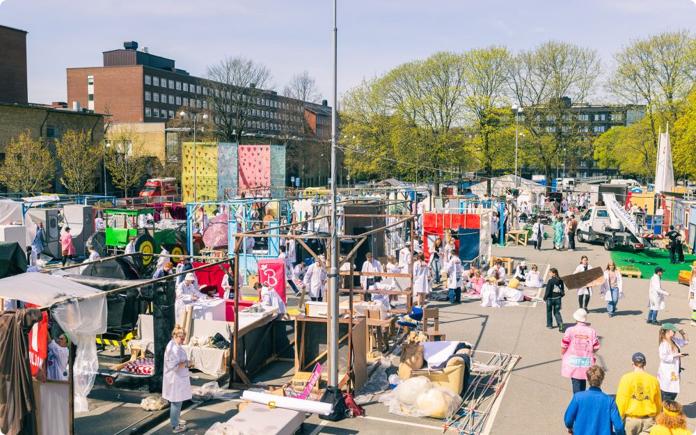 Byggplatsen Dag 9